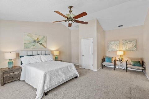 Villa ou maison à vendre à Altamonte Springs, Floride: 4 chambres, 253.99 m2 № 2151854 - photo 20