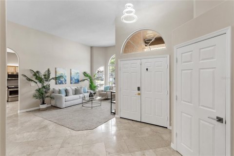 Villa ou maison à vendre à Altamonte Springs, Floride: 4 chambres, 253.99 m2 № 2151854 - photo 4