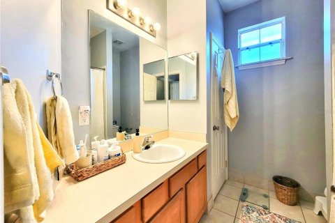 Condominio en venta en Gainesville, Florida, 2 dormitorios, 121.89 m2 № 2092492 - foto 22