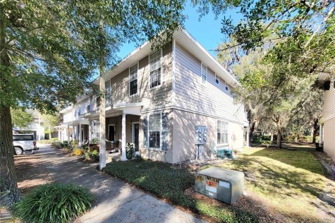 Condominio en venta en Gainesville, Florida, 2 dormitorios, 121.89 m2 № 2092492 - foto 2