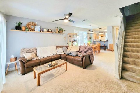 Condominio en venta en Gainesville, Florida, 2 dormitorios, 121.89 m2 № 2092492 - foto 17
