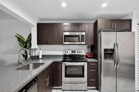 Купить кондоминиум в Майами, Флорида 3 комнаты, 88.81м2, № 2253209 - фото 8