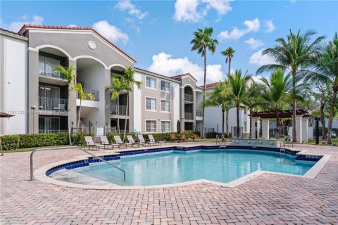 Condo in Miami, Florida, 2 bedrooms  № 1713092 - photo 18