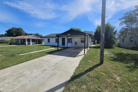 House in Auburndale, Florida 3 bedrooms, 107.02 sq.m. № 2393968 - photo 2