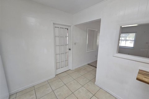 House in Auburndale, Florida 3 bedrooms, 107.02 sq.m. № 2393968 - photo 18
