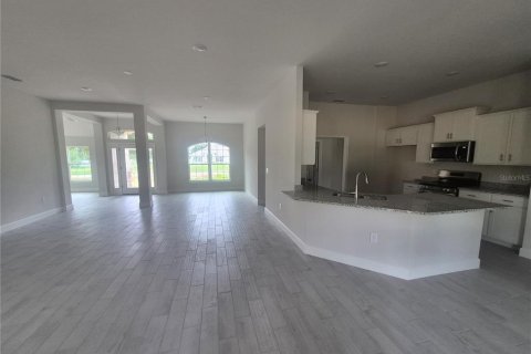 Casa en venta en Dade City, Florida, 3 dormitorios, 216.46 m2 № 1914528 - foto 10