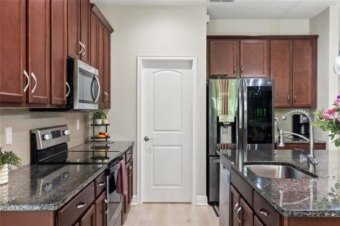Casa en venta en Port Orange, Florida, 4 dormitorios, 176.14 m2 № 1725388 - foto 17