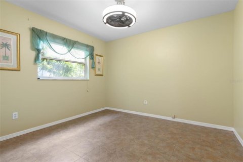 House in Flagler Beach, Florida 2 bedrooms, 105.82 sq.m. № 1626512 - photo 17