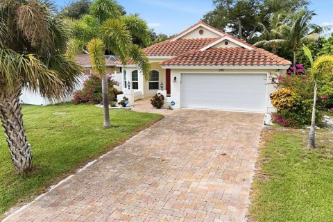 Villa ou maison à vendre à Rotonda, Floride: 3 chambres, 149.94 m2 № 2408738 - photo 4