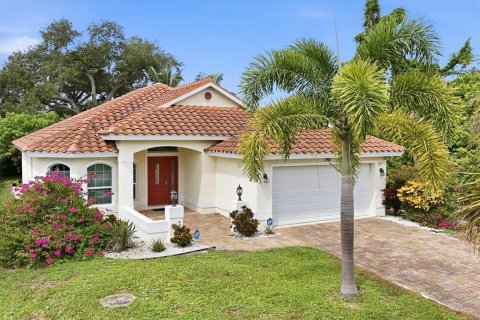 Villa ou maison à vendre à Rotonda, Floride: 3 chambres, 149.94 m2 № 2408738 - photo 2
