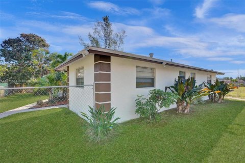 Commercial property in Boynton Beach, Florida 232.53 sq.m. № 1920090 - photo 27
