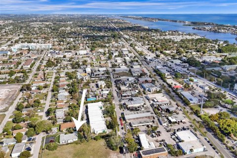 Commercial property in Boynton Beach, Florida 232.53 sq.m. № 1920090 - photo 18