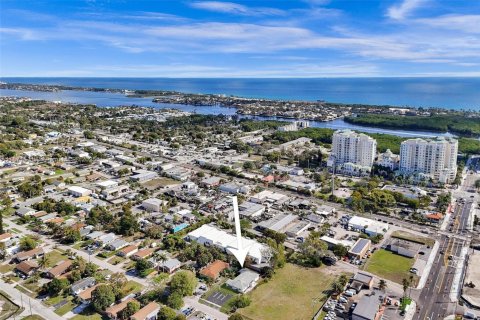 Commercial property in Boynton Beach, Florida 232.53 sq.m. № 1920090 - photo 12