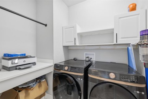 Touwnhouse à vendre à Sarasota, Floride: 3 chambres, 211.45 m2 № 2226125 - photo 20