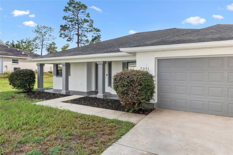House in Ocala, Florida 3 bedrooms, 151.62 sq.m. № 1810983 - photo 2