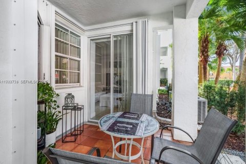 Condominio en venta en Aventura, Florida, 2 dormitorios, 100.06 m2 № 2076838 - foto 10