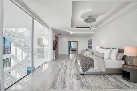 Copropriété à louer à Miami, Floride: 6 chambres, 480.58 m2 № 2255812 - photo 17