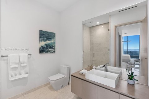 Copropriété à louer à Miami, Floride: 6 chambres, 480.58 m2 № 2255812 - photo 25