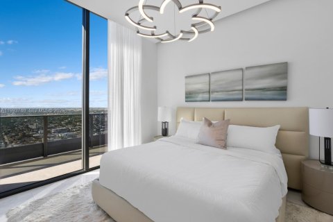 Copropriété à louer à Miami, Floride: 6 chambres, 480.58 m2 № 2255812 - photo 24