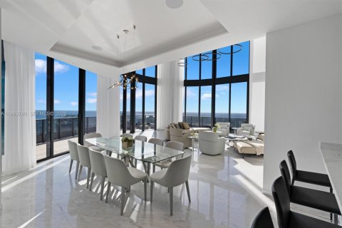 Copropriété à louer à Miami, Floride: 6 chambres, 480.58 m2 № 2255812 - photo 7