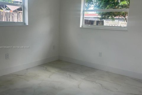 Villa ou maison à vendre à Hollywood, Floride: 3 chambres, 142.7 m2 № 2009664 - photo 15