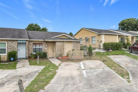 Touwnhouse à vendre à Orlando, Floride: 3 chambres, 102.75 m2 № 1916603 - photo 2