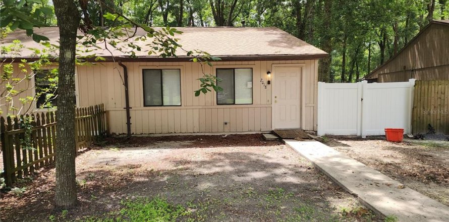 Apartment in Gainesville, Florida 3 bedrooms, 81.75 sq.m. № 2097130