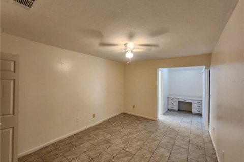 Apartment in Gainesville, Florida 3 bedrooms, 81.75 sq.m. № 2097130 - photo 11