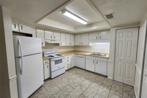 Apartment in Gainesville, Florida 3 bedrooms, 81.75 sq.m. № 2097130 - photo 29