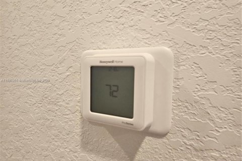 Touwnhouse à louer à Pembroke Park, Floride: 3 chambres, 118.54 m2 № 1931515 - photo 25