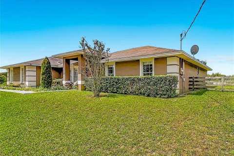 Villa ou maison à vendre à Polk City, Floride: 4 chambres, 199.55 m2 № 2344953 - photo 11