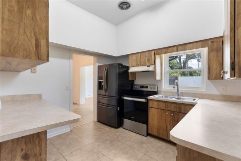 Villa ou maison à vendre à Orlando, Floride: 3 chambres, 122.91 m2 № 1898799 - photo 7