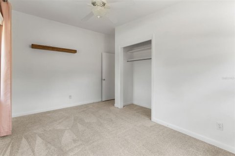 Villa ou maison à vendre à Orlando, Floride: 3 chambres, 122.91 m2 № 1898799 - photo 16