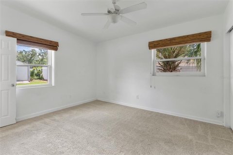 Villa ou maison à vendre à Orlando, Floride: 3 chambres, 122.91 m2 № 1898799 - photo 13