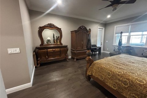 House in Land O' Lakes, Florida 3 bedrooms, 279.91 sq.m. № 2314098 - photo 16