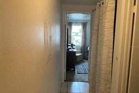 Villa ou maison à vendre à Tampa, Floride: 3 chambres, 105.54 m2 № 2418952 - photo 26