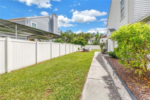 Townhouse in Tampa, Florida 2 bedrooms, 95.13 sq.m. № 2380982 - photo 22