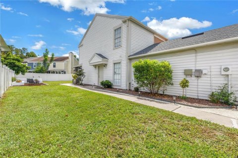 Townhouse in Tampa, Florida 2 bedrooms, 95.13 sq.m. № 2380982