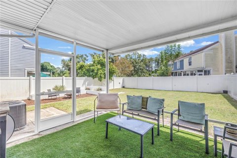 Townhouse in Tampa, Florida 2 bedrooms, 95.13 sq.m. № 2380982 - photo 3