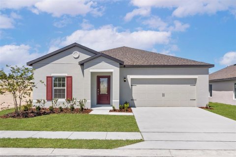 House in Winter Haven, Florida 4 bedrooms, 173.08 sq.m. № 1717075 - photo 1