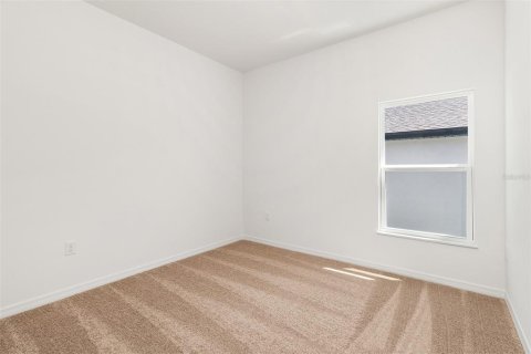 House in Winter Haven, Florida 4 bedrooms, 173.08 sq.m. № 1717075 - photo 17