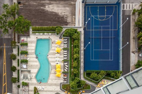 Condo in Miami, Florida, 3 bedrooms  № 1929285 - photo 24