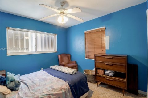 Casa en venta en Miami, Florida, 3 dormitorios, 153.29 m2 № 2382511 - foto 14