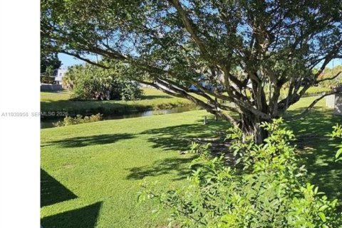 Copropriété à vendre à Lauderhill, Floride: 3 chambres, 100.33 m2 № 1997123 - photo 14