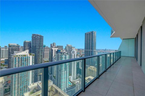 Condo in Miami, Florida, 3 bedrooms  № 1811522 - photo 13