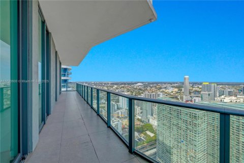 Condo in Miami, Florida, 3 bedrooms  № 1811522 - photo 14