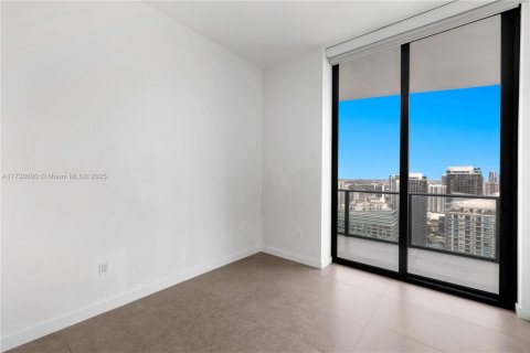 Condo in Miami, Florida, 3 bedrooms  № 1811522 - photo 30