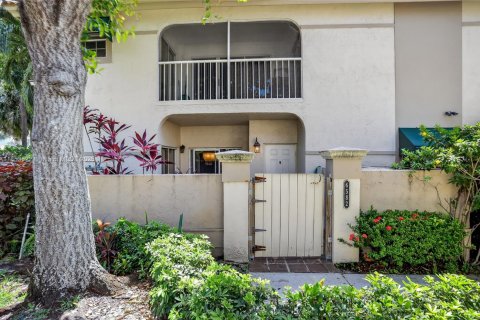Condo in Boca Raton, Florida, 2 bedrooms  № 1871943 - photo 4