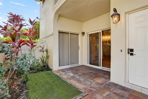 Condo in Boca Raton, Florida, 2 bedrooms  № 1871943 - photo 5