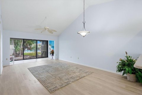 Casa en venta en Sarasota, Florida, 2 dormitorios, 98.85 m2 № 2199156 - foto 10